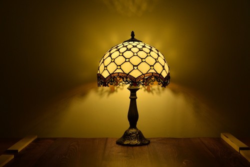 Tiffany table lamp cream amber - tiffany,