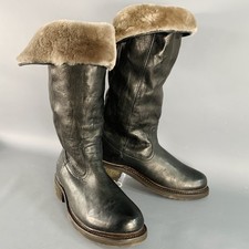 Bottes FRYE Taille 7 Valerie En Cuir Noir Avec Revers En Laine