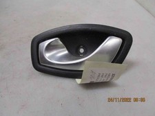Poignee interieur porte avant gauche 826730001R Renault MEGANE III COUPE