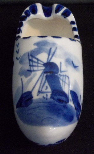 Delft blue hand painted - blue,