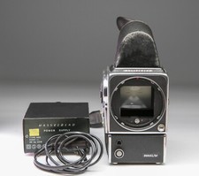 HASSELBLAD 500 EL/M + Viseur Prisma NC-2 + Unité D'Alimentation 46302/46310