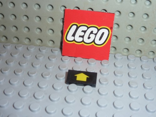 Lego tile with yellow - tile,