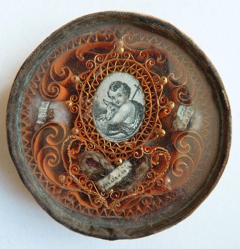 Reliquaire avec reliques - , de