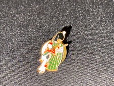 (Z10) PINS BADGE ENAMEL VINTAGE COLLECTION PERSONNAGE ECOSSAIS KILT