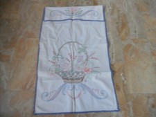 cache torchon ou chemin de