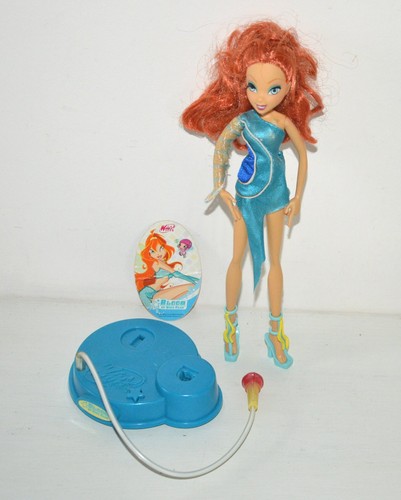 Poupée winx club bloom avec - poupée,