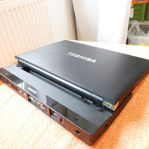 Toshiba r950 profi - toshiba, 15
