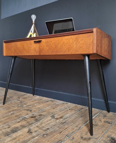 Meuble vintage pieds compas