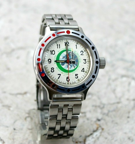 Vostok wostok montre - vostok, amphibien