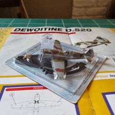 COLLECTION AVIONS DE COMBAT - Ed. ATLAS / N° 24 /Dewoitine D-520 ech. 1:100
