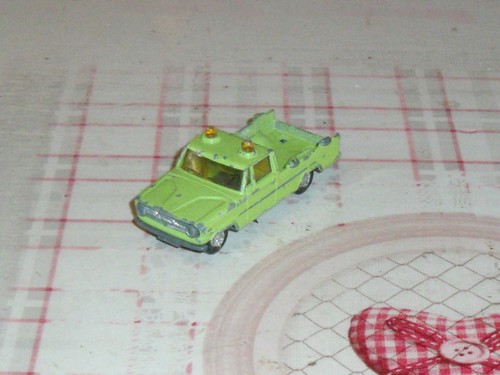 Ancienne majorette dodge - ancienne,