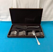 12 fourchettes à gâteaux +