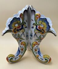 Ancien vase corne d'abondance en faïence de DESVRES FOURMAINTRAUX COURQUIN