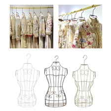 Mannequin de mannequin femme en fer à suspendre pour vitrine de boutique