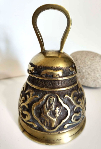 Cloche ancienne bronze - cloche,