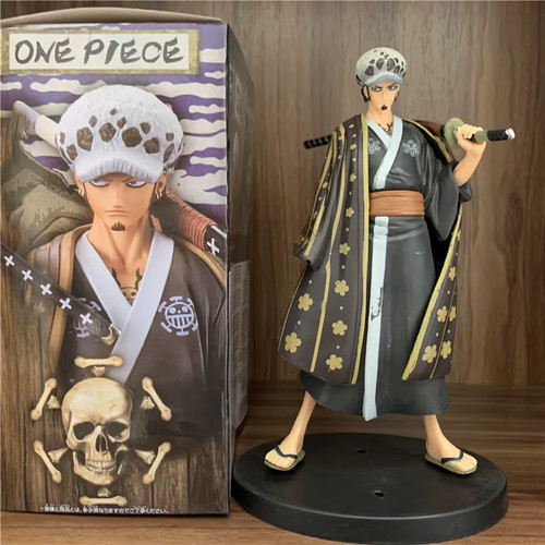 Figurine one piece trafalgar - figurine,