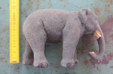 crèche santon éléphant devineau?