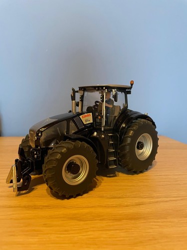 Siku traktor claas axion - siku,