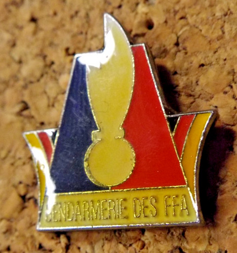 Pin gendarmerie des - pin's,