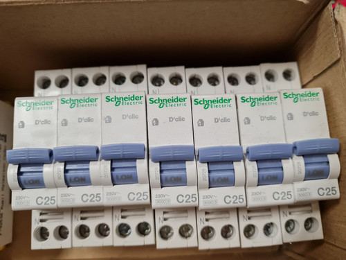 Clic 25a 1p n - d'clic, 1p+n