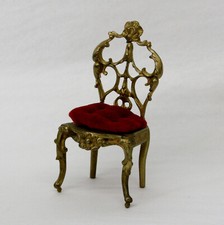 MAISON DE POUPEE ANTIQUE DOLLHOUSE – CHAISE METAL DORE GILT METAL CHAIR