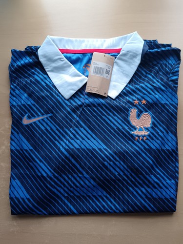 Maillot équipe de - de, l'équipe