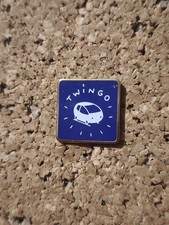 Pin's Twingo Car Voiture Auto Automobile Logo Marque Emblème Renault Pins Bleu