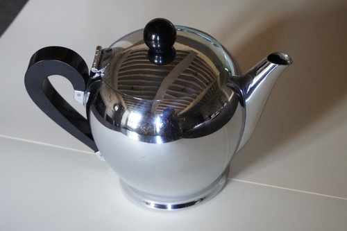 Théière alessi inox - en,