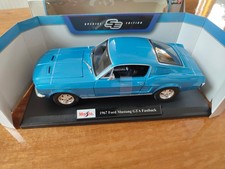 véhicules miniatures Maisto 1/18 Ford Mustang Fastback