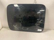 Vitre avant droit RENAULT