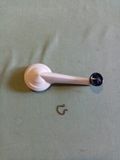 SIMCA ARIANE Poignée intérieure en plastique BEIGE de remonte vitre.