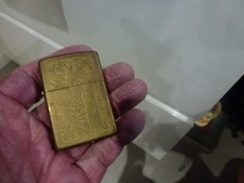 briquet Zippo,modèle Venetian,Bradford U.S.A,P 56g,35x52mm,pierre fonctionne