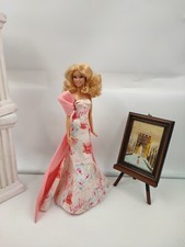 2 Robes  Mattel  pour Barbie