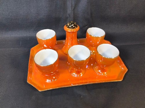 Ancien service pour oeufs - , à