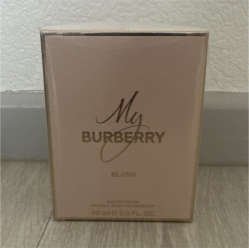 Burberry blush - burberry,