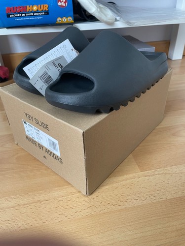 Adidas yeezy slide - adidas,