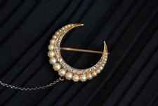 Victorian 18k gold crescent
