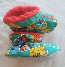 chaussons fourrés rouge neufs