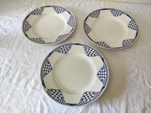 Anciennes assiettes plates - 3,