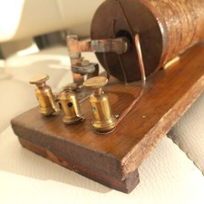 Objet Ancien, Bobine De Cuivre Ruhmkorff, Bois Et Métal , Ondes