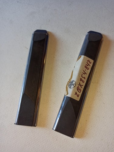Baguettes neuves de - neuves,