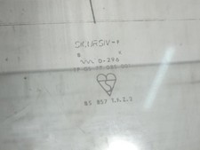 Pare brise PEUGEOT 305 PHASE 2