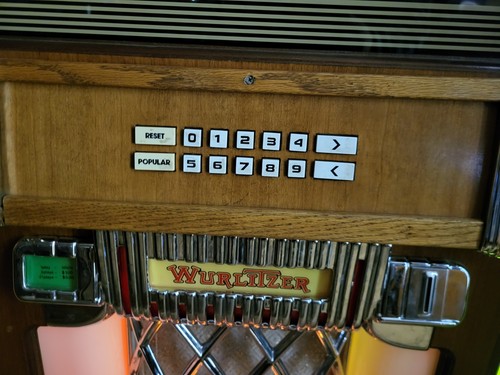 Wurlitzer 1015 jukebox - wurlitzer,