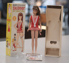 Vintage Barbie's Little Sister