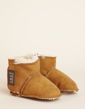New In Box Just Sheepskin Chestnut Baby Boots Booties 12 - 24 mths