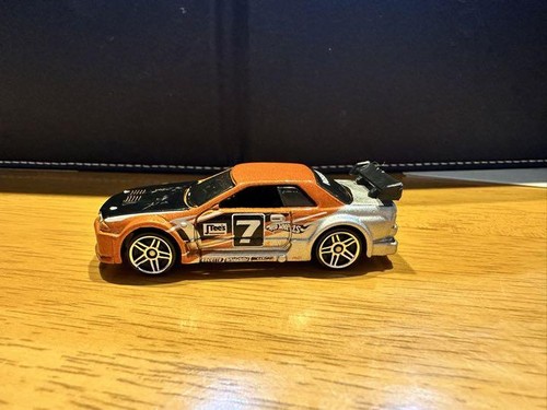 Hot wheels nissan skyline - hot,