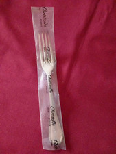 1 fourchette de table en métal argenté Christofle modèle Rubans sous blister 