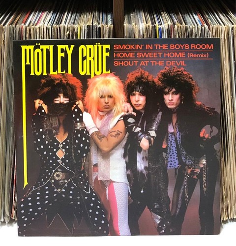 Mötley crüe smokin the - smokin', in