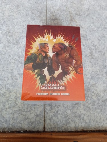 Trading cards small soldiers - cards,
