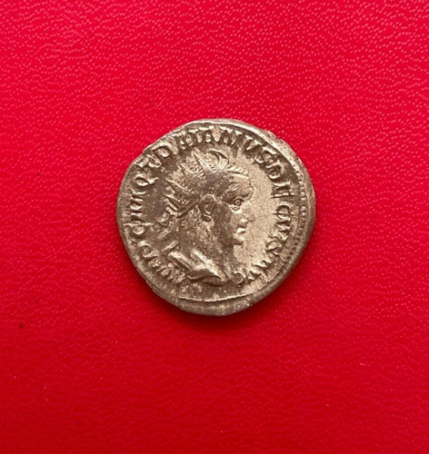 Très belle monnaie romaine - très,